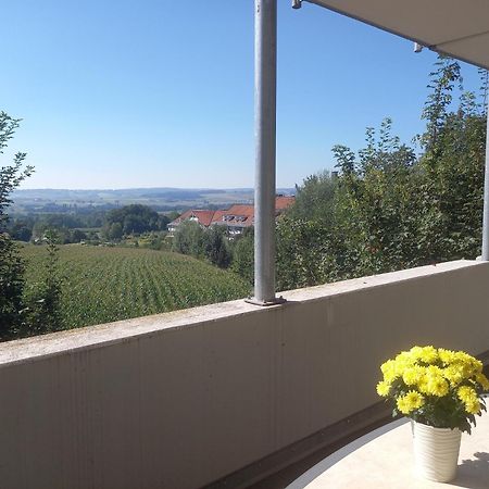 Wellness Ferienwohnung Mit Bademantelgang Zur Therme Bad Griesbach im Rottal Esterno foto